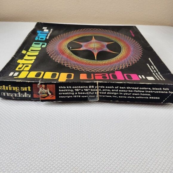 Vintage 70s Mid Century String Art Wall Hanging Open Door Night Star Complete - Picture 6 of 7